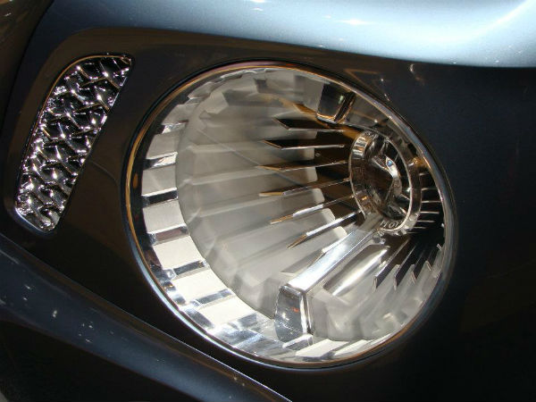 बेंटले की पहली एसयूवी, लान्‍च से पहले हैरतंगेज बुकिंग 