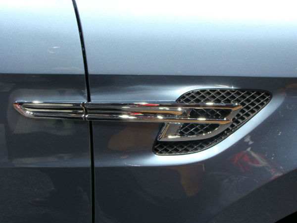 बेंटले की पहली एसयूवी, लान्‍च से पहले हैरतंगेज बुकिंग 