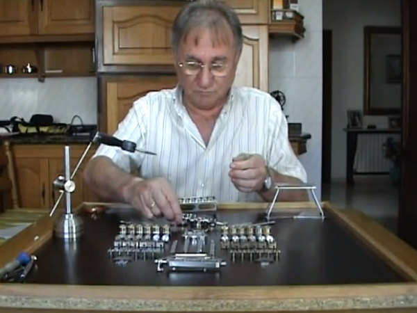 दुनिया का सबसे छोटा इंजन दुनिया का सबसे छोटा इंजन