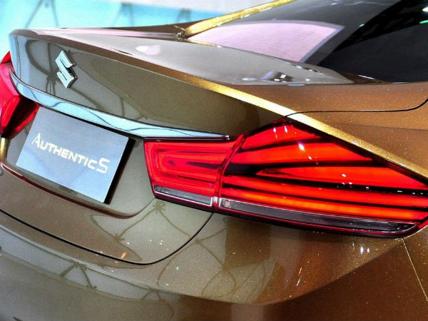 सुजुकी ने पेश किया ऑथेंटिक्‍स कॉन्‍सेप्‍ट कार 