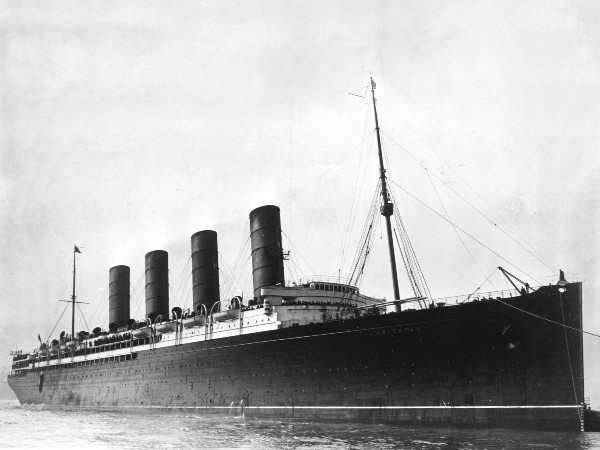 दुनिया के वो 13 जहाज, जो समुंद्र के सीने में हो गये दफन 