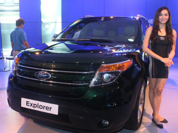 मनीला इंटरनेशनल ऑटो शो की हॉट बेब्‍स 