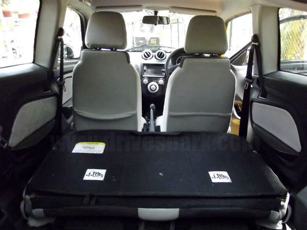 टेस्‍ट ड्राइव रिव्‍यू • महिन्‍द्रा रीवा ई2ओ फ्यूचर मोबिलिटी