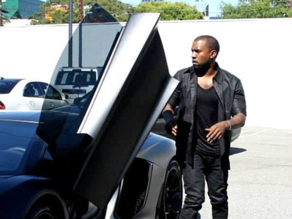 किम कार्डिशियन के ब्‍वॉयफ्रैंड केने वेस्‍ट की कार हुई दुर्घटनाग्रस्‍त 