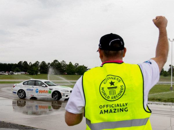 बीएमडब्‍लू एम5 ने बनाया विश्‍व रिकार्ड 