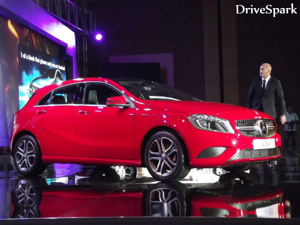 खत्‍म हुआ इंतजार, पेश हुई मर्सडीज की सबसे सस्‍ती कार