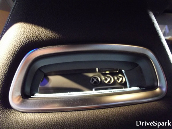 खत्‍म हुआ इंतजार, पेश हुई मर्सडीज की सबसे सस्‍ती कार