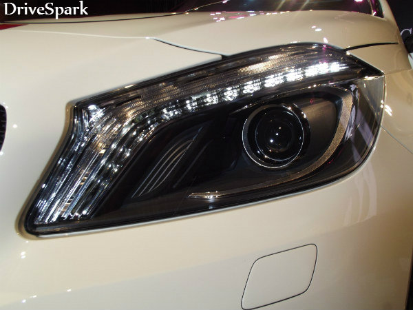 खत्‍म हुआ इंतजार, पेश हुई मर्सडीज की सबसे सस्‍ती कार