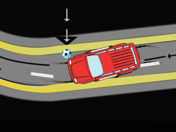 महिन्‍द्रा ने पेश की यह कॉम्‍पैक्‍ट कार 