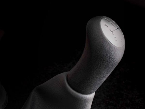 महिन्‍द्रा ने पेश की यह कॉम्‍पैक्‍ट कार 