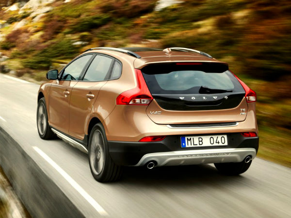 अपने आप पार्क होती है वोल्‍वो की यह शानदार कार