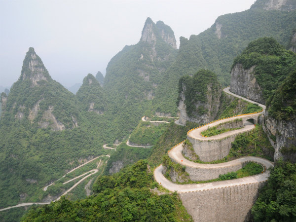 टियानमेन माउंटेन रोड, चीन 