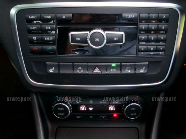 मर्सडीज बेंज ए-क्‍लास बेहद ही शानदार कार 