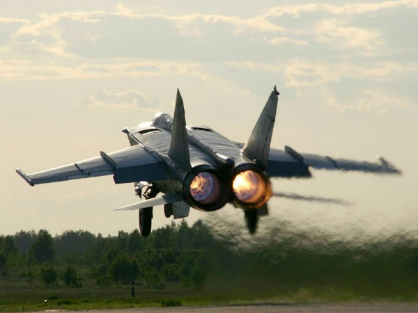 5. मिग-25 फौक्‍सबैट 