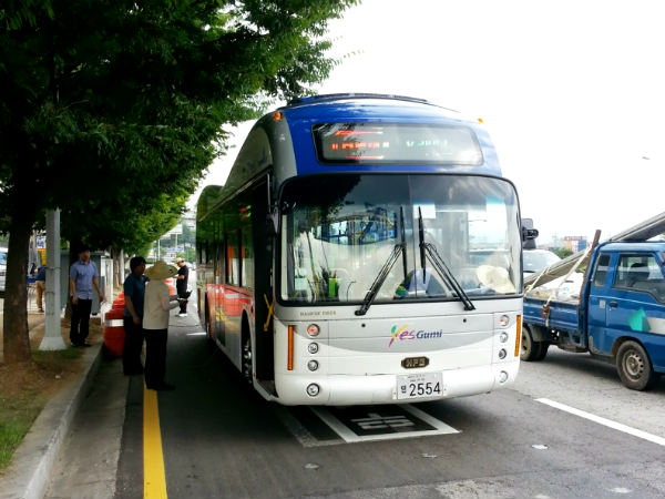 भविष्‍य में और बसों को किया जायेगा शामिल 