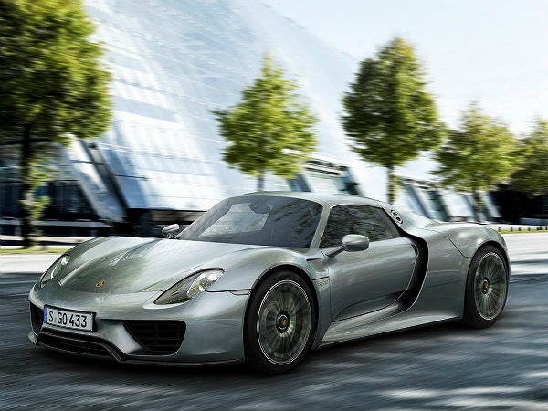 Here Is A Supercar With A 30 km/l Mileage! 