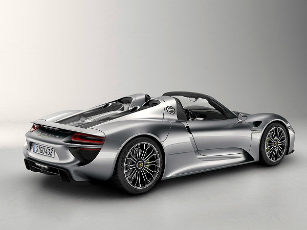 Here Is A Supercar With A 30 km/l Mileage! 