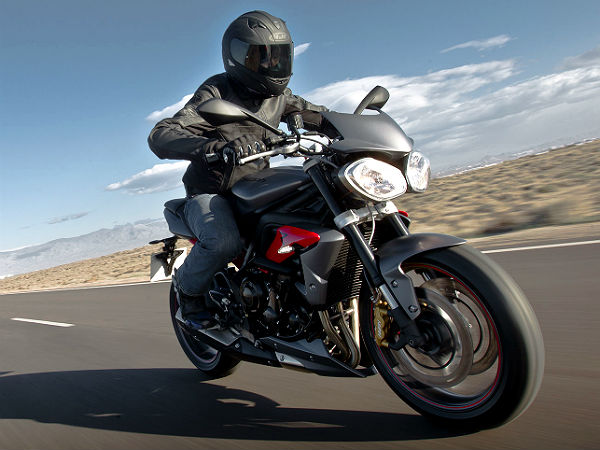 ट्रॉयम्‍प स्‍ट्रीट ट्रिपल 