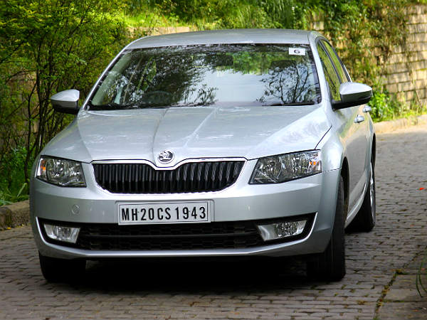 2013 Skoda Octavia Launched In India; Price, Features & Specification 