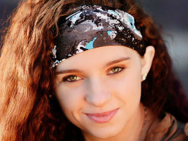 स्‍कार्फ या बैन्‍डना का करें प्रयोग