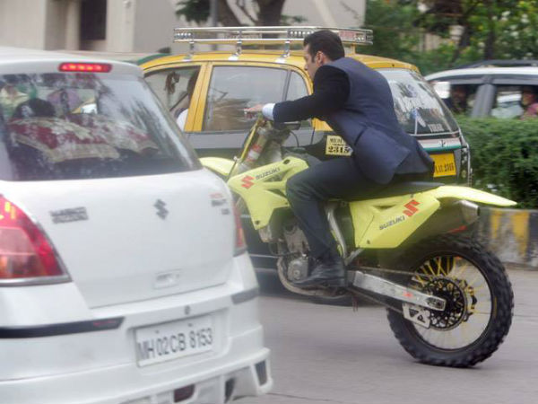 Salman Khan Driving Suzuki Bikes In Movie Jai Ho 