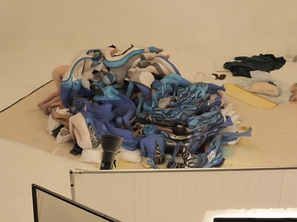 Body Crash Painted People Car Crash Sculpture Promotes Safe Driving