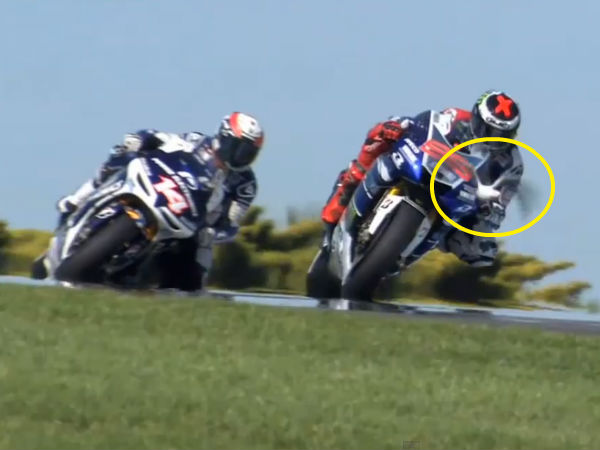 Seagull Gets Sucked Into Lorenzo’s Bike During Australian MotoGP