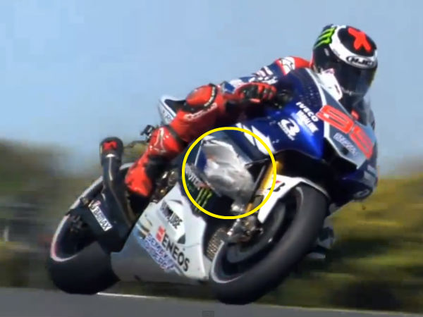 Seagull Gets Sucked Into Lorenzo’s Bike During Australian MotoGP