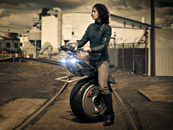  राइनो की शानदार यूनिसाइकिल