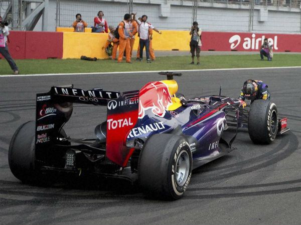  2013 F1 Indian GP Highlights; Fans Feel F1 Will Return In 2015