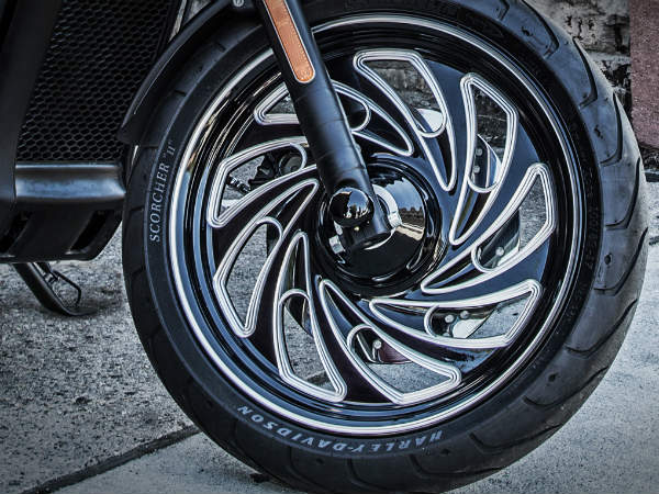 Harley Davidson Street 500 & Street 750 Revealed At EICMA