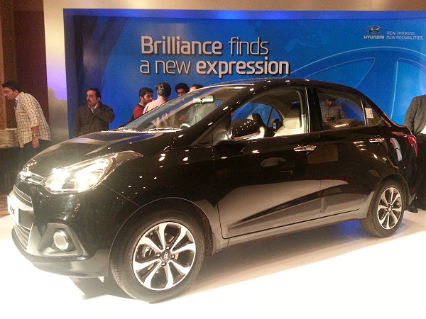 ह्युंडई एक्‍सेंट रिव्‍यू