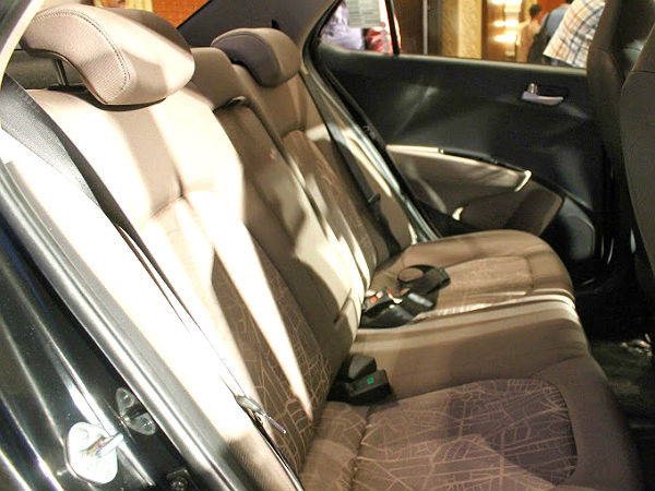 ह्युंडई एक्‍सेंट रिव्‍यू