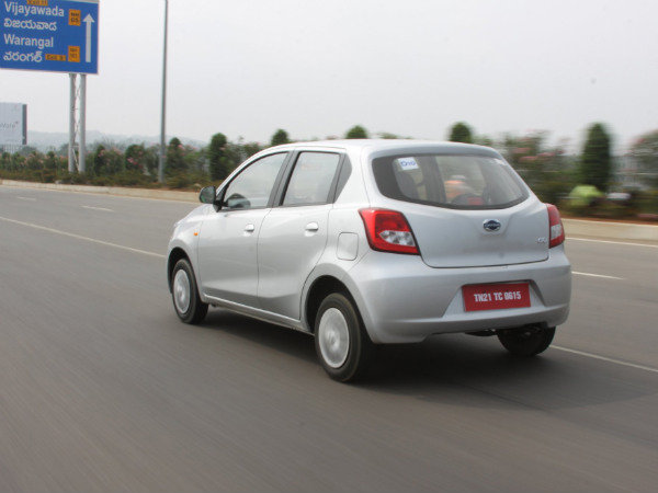 दैटसन गो रिव्यू