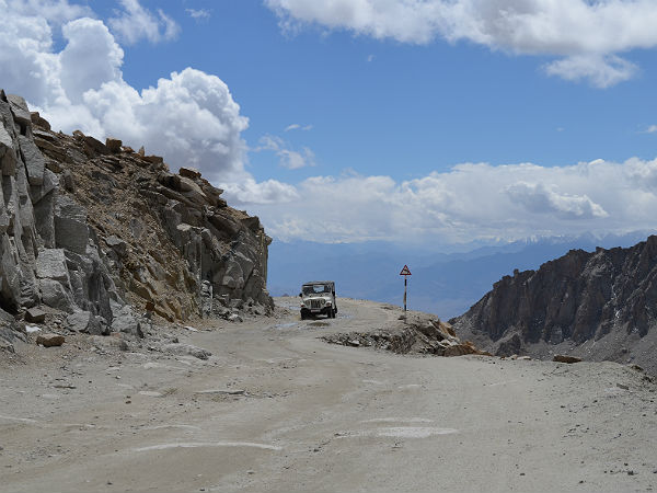 चलिये चलें हिमालय के रोमांचक सफर पर