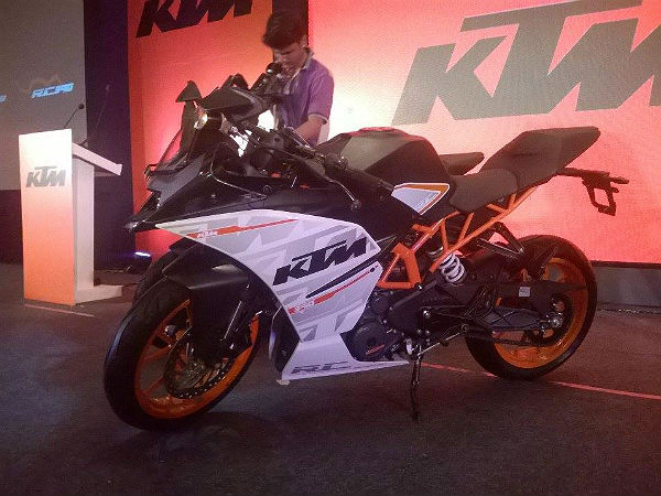 केटीएम आरसी 200 और 390 सीसी की कीमत, बीएचपी औरअन्य विशेषतायें