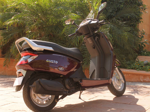 महिन्‍द्रा गस्टो: इंजन और माइलेज