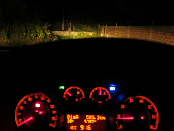 2014 फिएट पूंटो इवो 90 एचपी रिव्‍यू