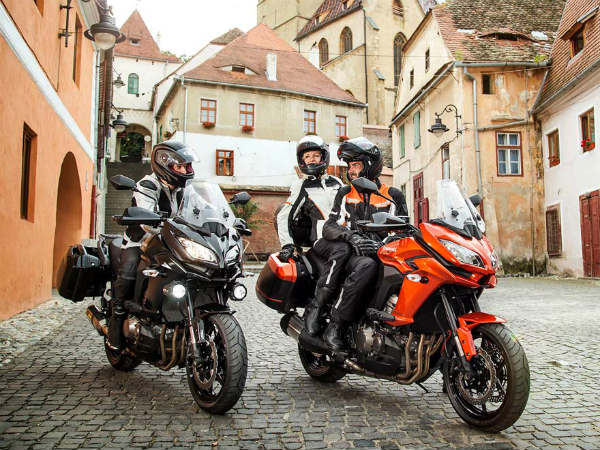 kawasaki versys 1000 features and specification