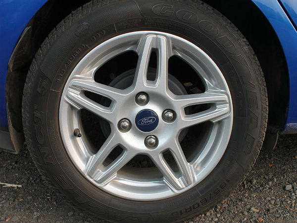 2014 फोर्ड फिएस्टा रिव्यू: हमें क्या अच्छा लगा