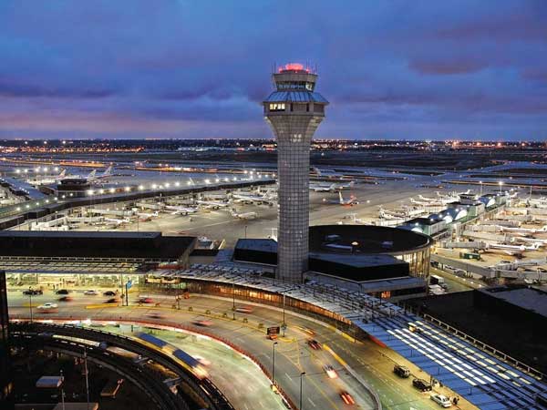 7. शिकागो एयरपोर्ट