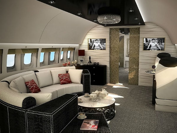 इस जहाज के भीतर की रंगीन दुनिया देख होश उड़ जायेंगे 