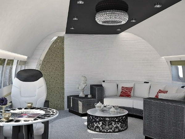 इस जहाज के भीतर की रंगीन दुनिया देख होश उड़ जायेंगे 