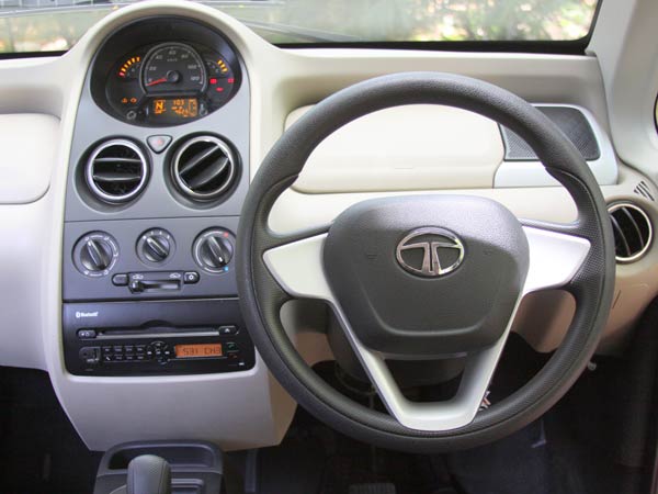 बेहतरीन स्‍टीयरिंग व्‍हील 