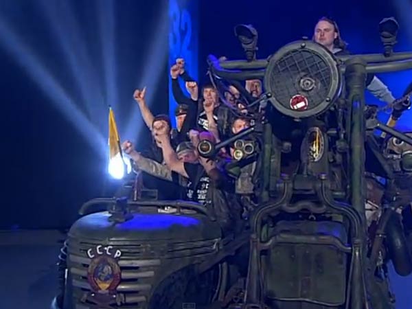 जर्मनी के शौकीनों का हाथ 