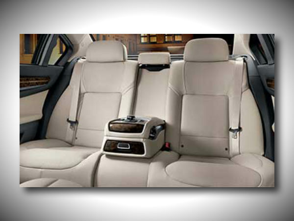 लग्‍जरी इंटीरियर का प्रयोग