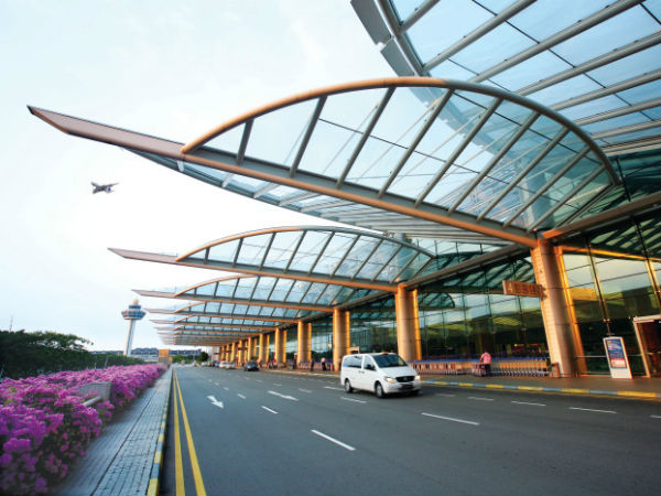 1 - चंगी इंटरनेशनल एअरपोर्ट 