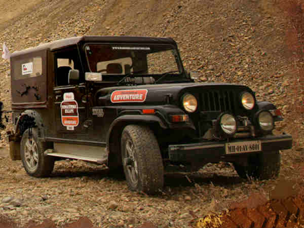 महिन्‍द्रा थार • 5.0 से 7.7 लाख रूपये 