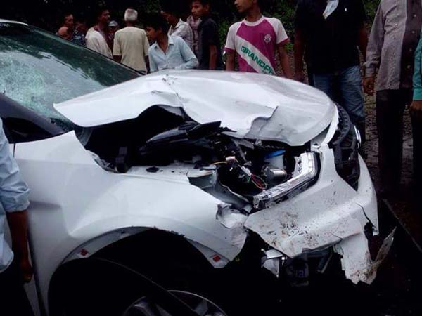 ह्युंडई क्रेटा हुई भीषण हादसे का शिकार 