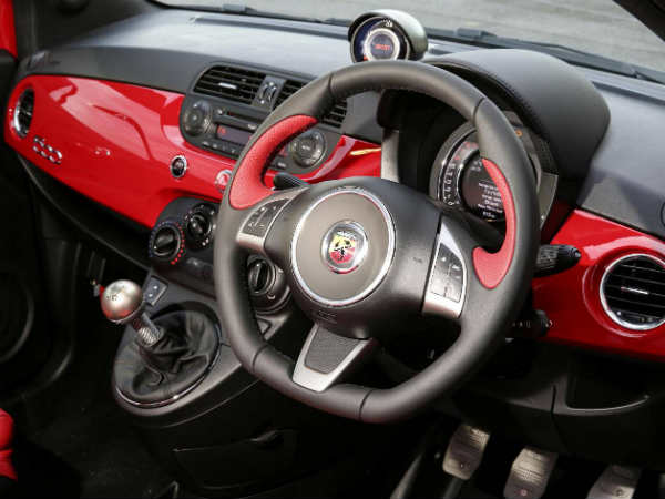 फिएट अबार्थ 595